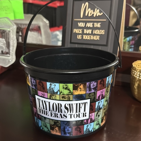 Taylor Swift Eras Bundle - Picture 7 of 7